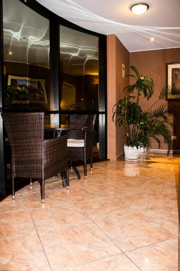 Solis Dies Hotel Lima Zewnętrze zdjęcie